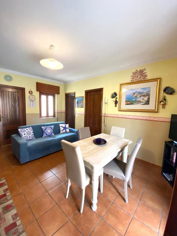 גיארדיני נאקסוס Apartments Mikros מראה חיצוני תמונה