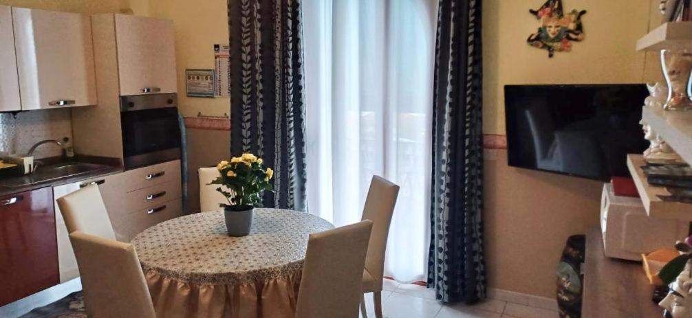גיארדיני נאקסוס Apartments Mikros מראה חיצוני תמונה